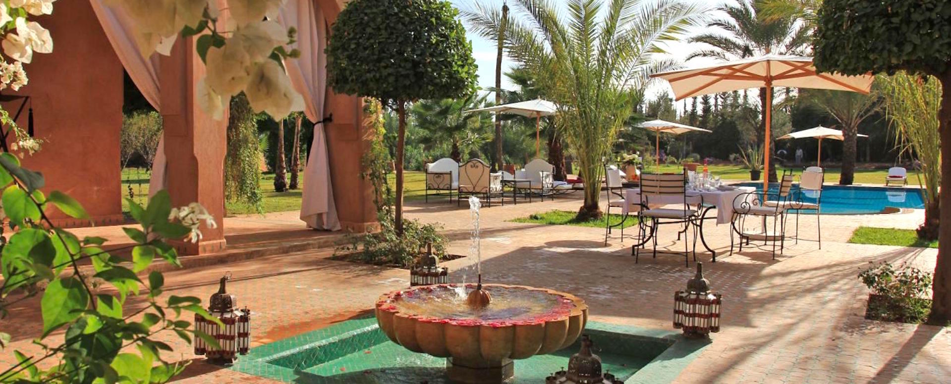 Rent_a_luxury_villa_with_an_amazing_garden_or_park_Our_villas_with_traditional_gardens