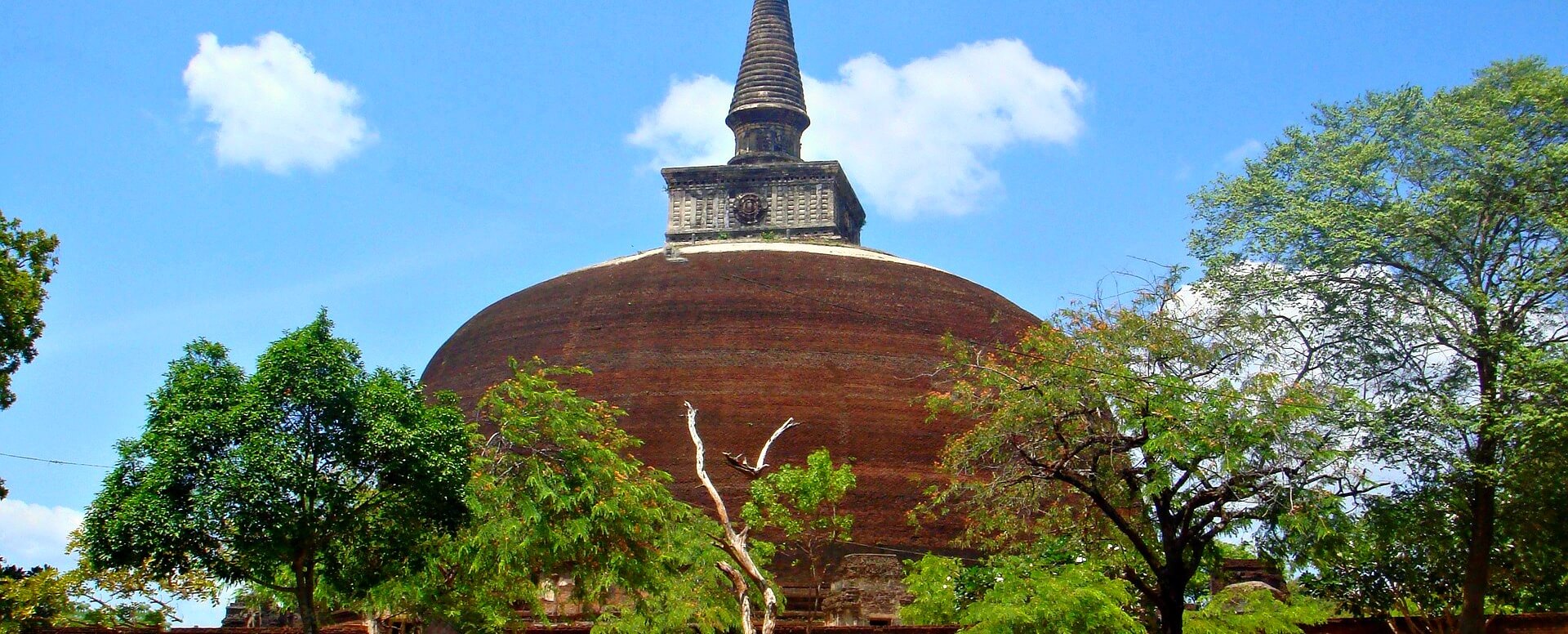 Traditions in Sri Lanka - Sri Lanka