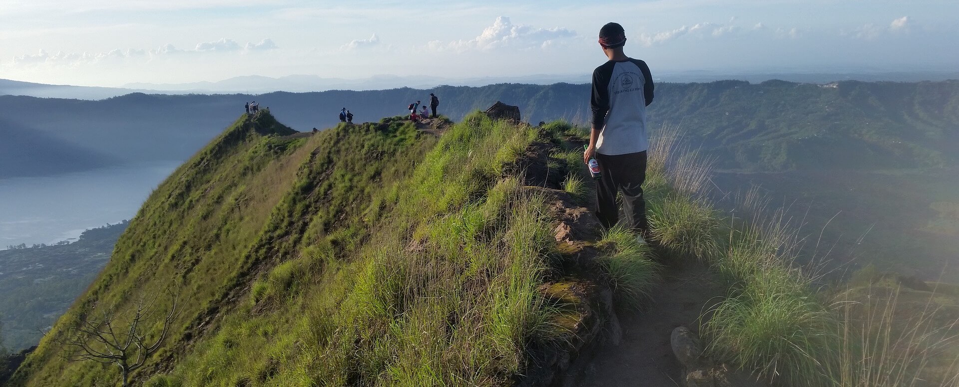 4- Organise a hike on Mount Batur - Bali