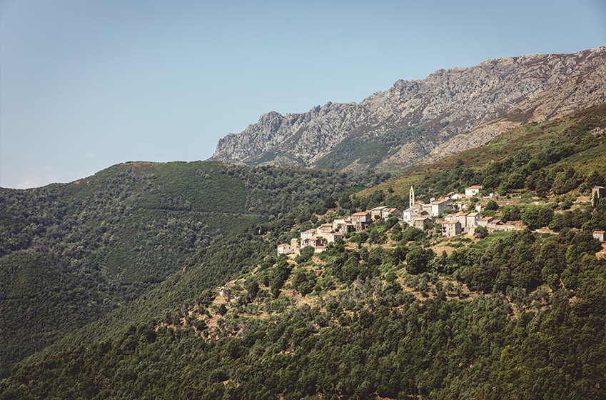 An April weekend in Corsica