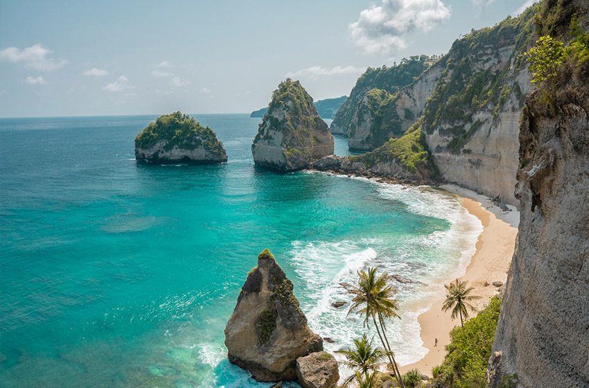 Which place is best to visit for a change of scene in April? Easter in Indonesia