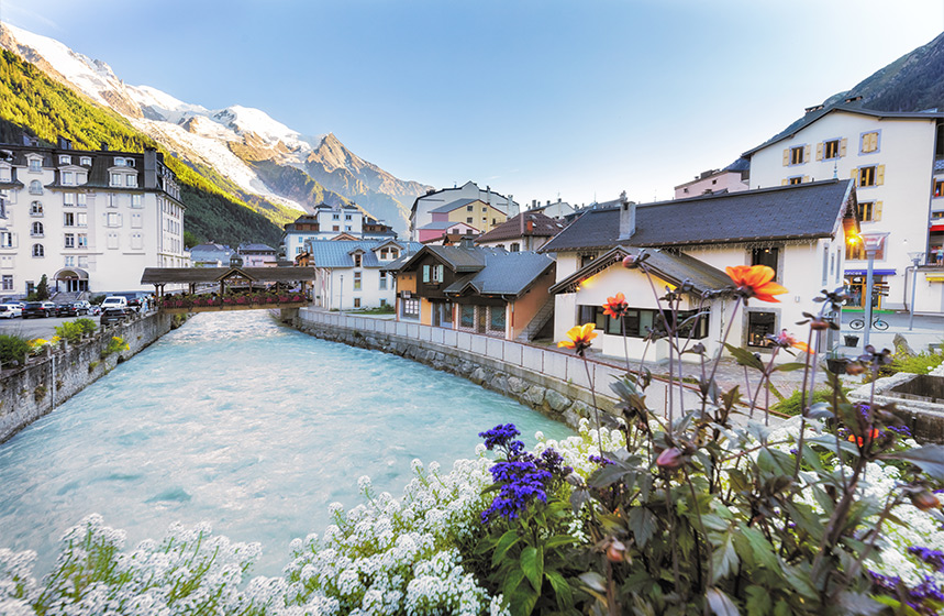Where to rent cross-country skis in Chamonix? The best ski hire shops