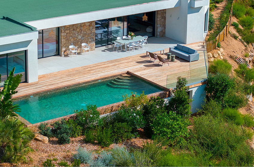 Our top 10: The most beautiful luxury beachfront homes to rent  