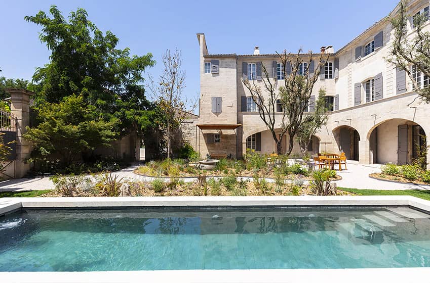 10 Holiday Villas in the South of France for a Brilliant Birthday