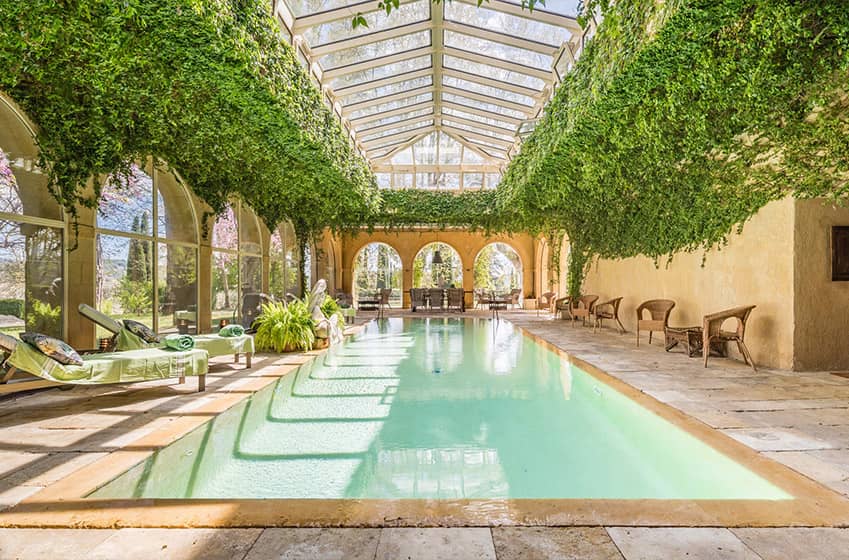 10 Holiday Villas in the South of France for a Brilliant Birthday