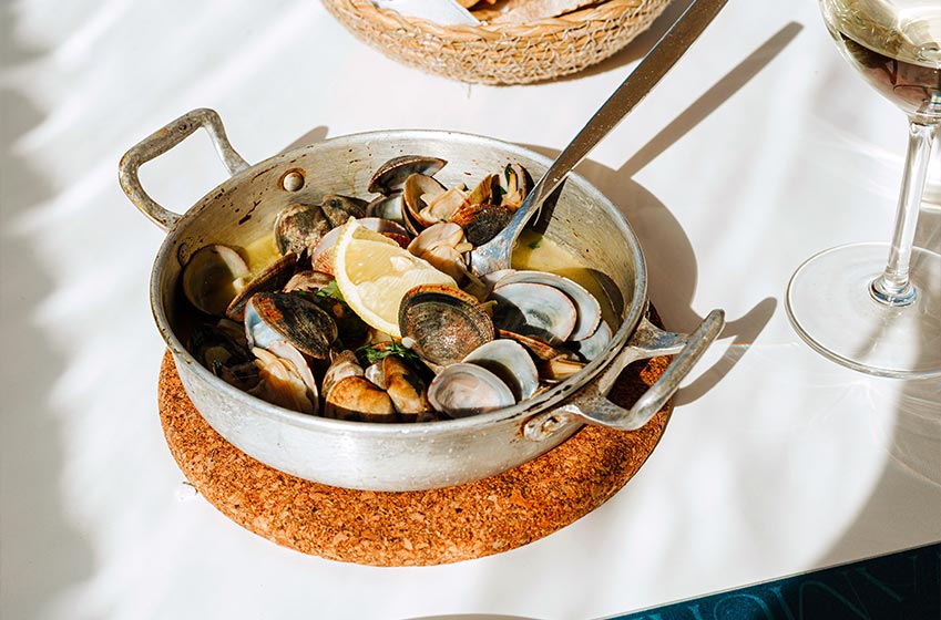 What is special about the Algarve? Taste local flavours 