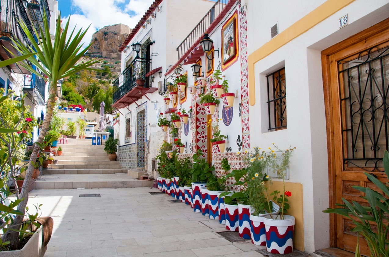 Best Warm Winter Destinations in Europe for Your Family Holidays
