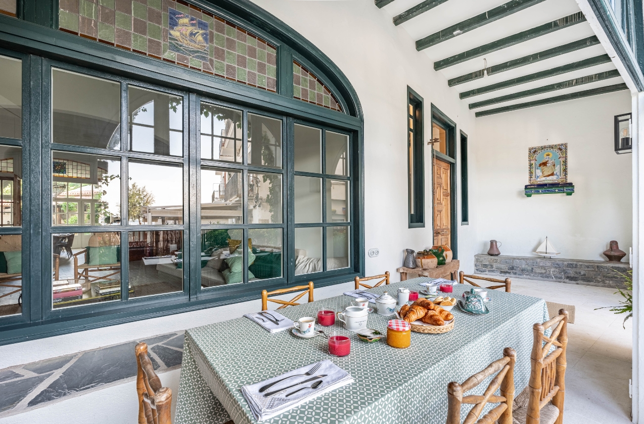 Villa Velleda: A 1920s seaside rental in Cadaqués