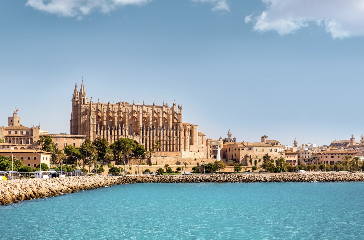 Majorca: Discover this Balearic Island in Every Season