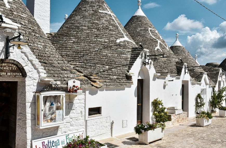 Puglia: From the heavenly sea to whitewashed villages 