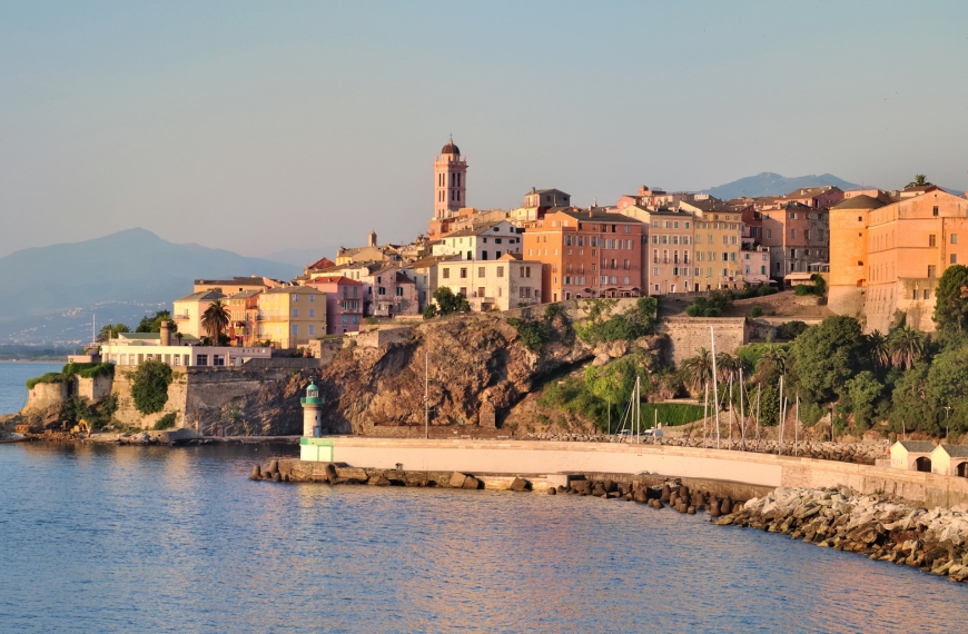 What is Corsica like in June? Weather, climate and temperatures