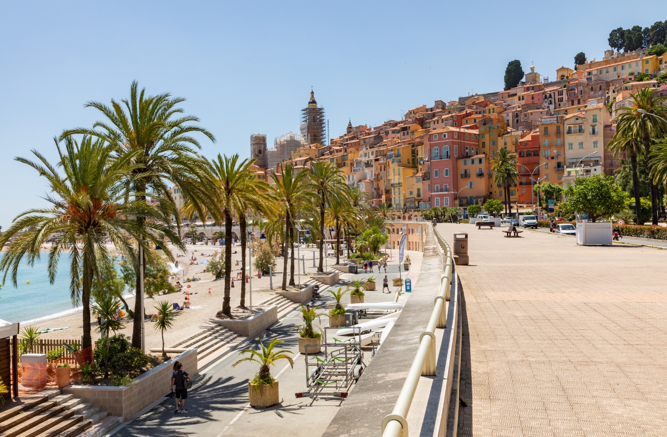 Cannes: Glamour, beaches and cultural life on the French Riviera