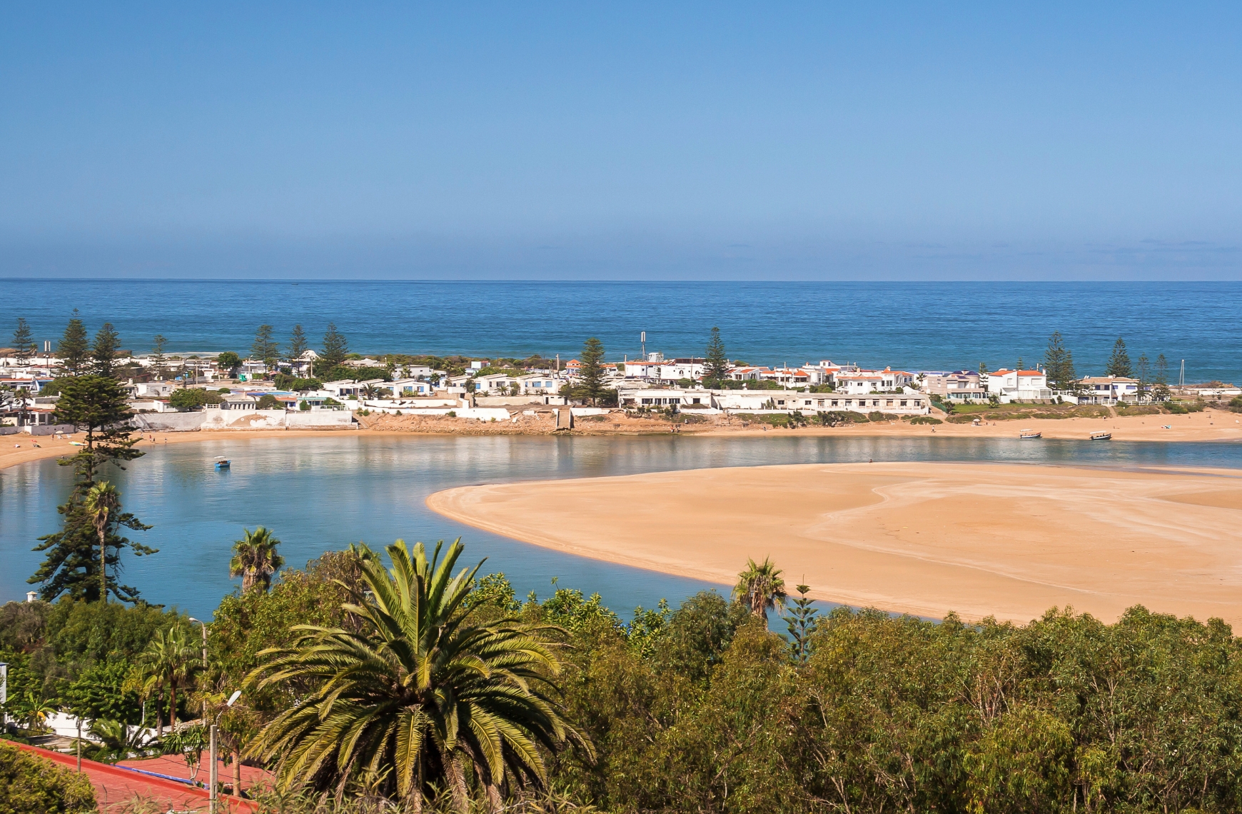 Oualidia: Off-the-beaten-track tourism and preserved nature