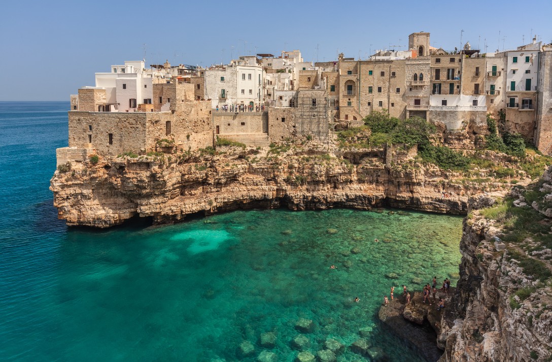 Areas and villages to explore with children