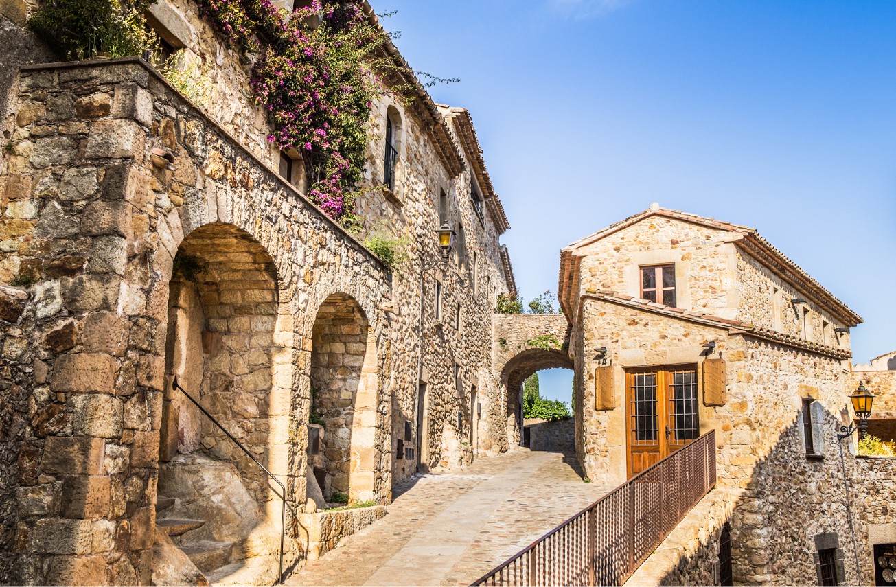 Pals, Costa Brava: A Medieval Village Between Sea and Heritage