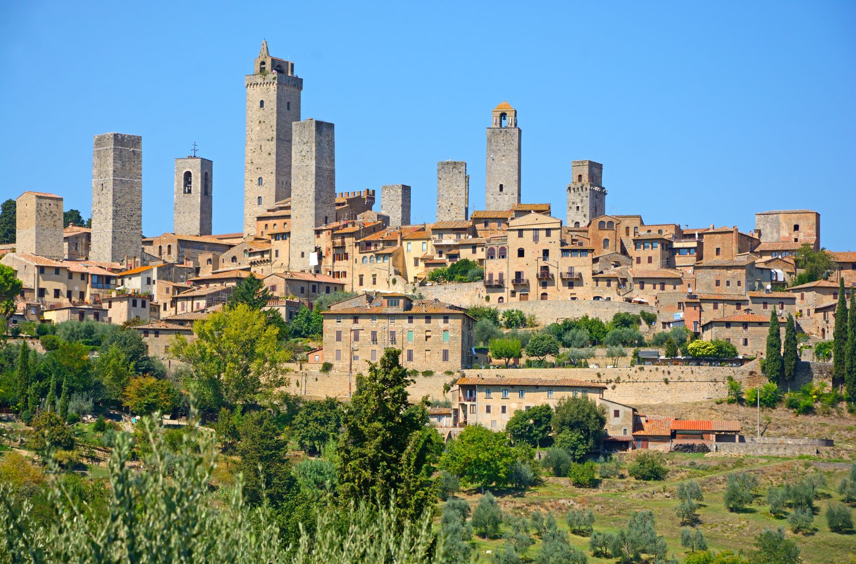 San Gimignano: Medieval Towers and Tuscan Countryside
