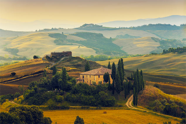 Rent a luxury villa in Tuscany