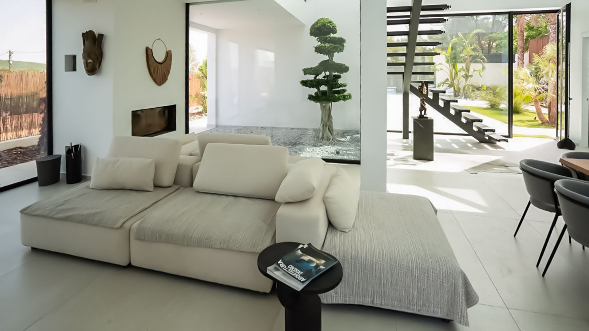 Villa Aura Blanca — Arbocar de Dalt (Avinyonet del Penedes)