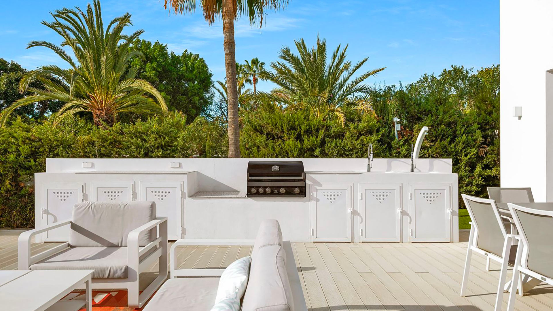 Villa Almudena — Estepona