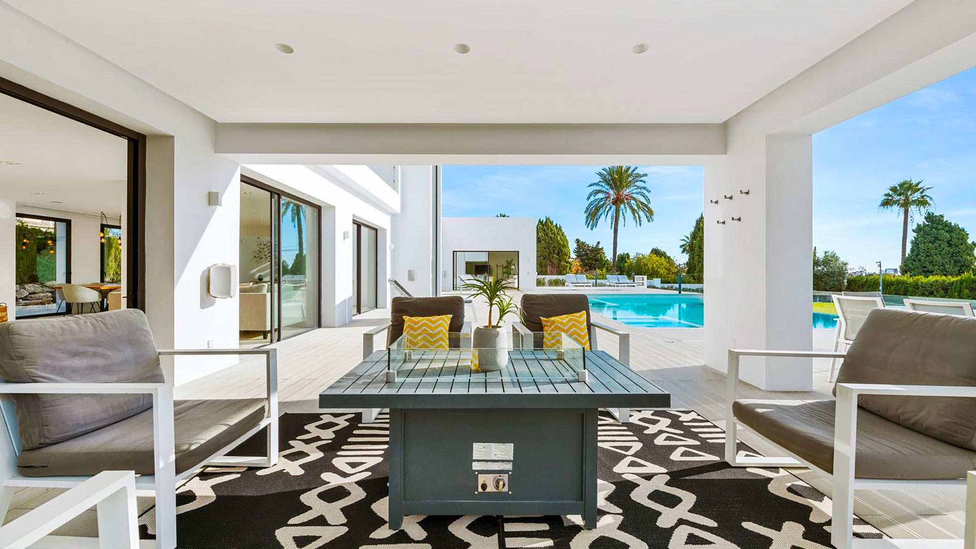 Villa Almudena — Estepona