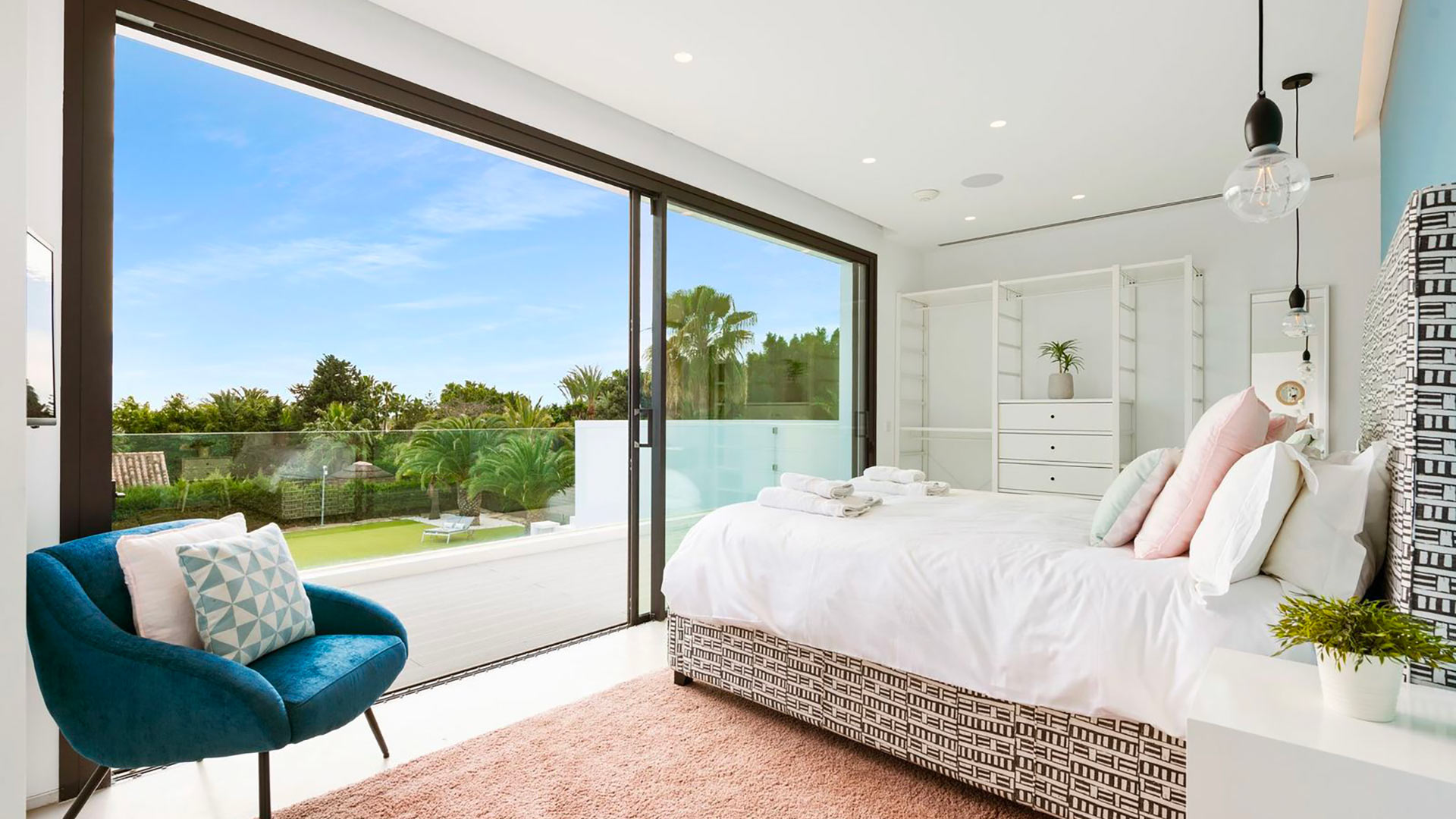 Villa Almudena — Estepona