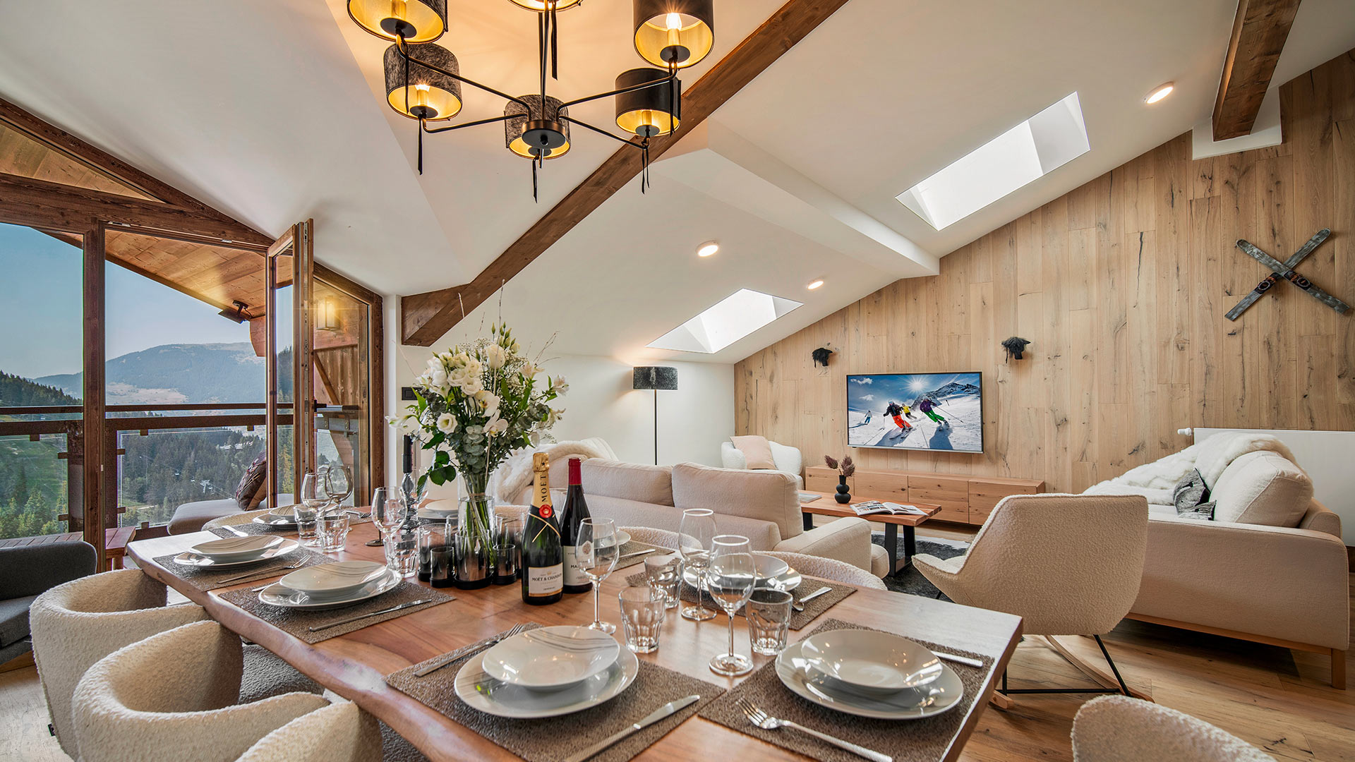 Penthouse Lunys - Image 6