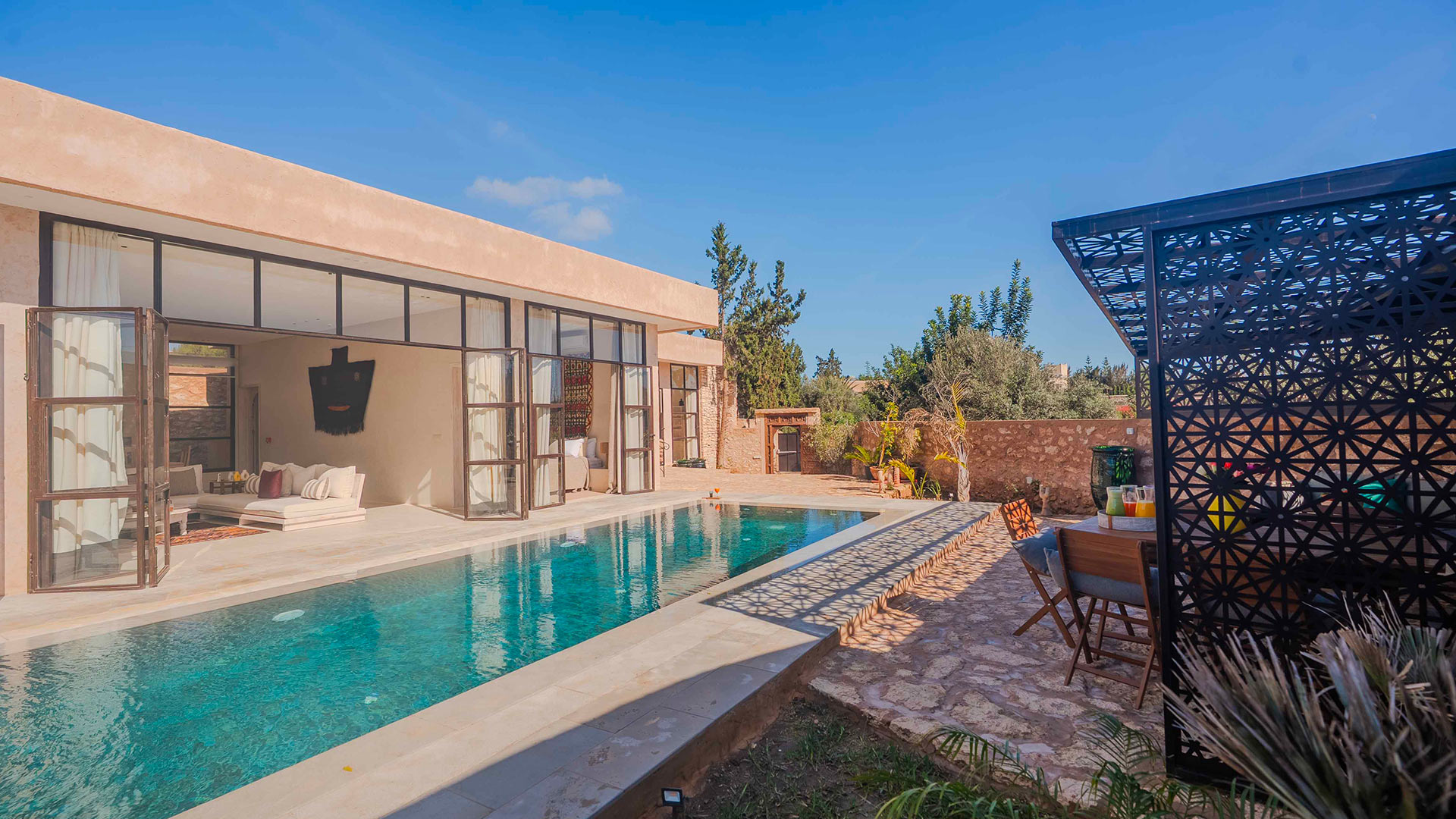 Villa ID-10881