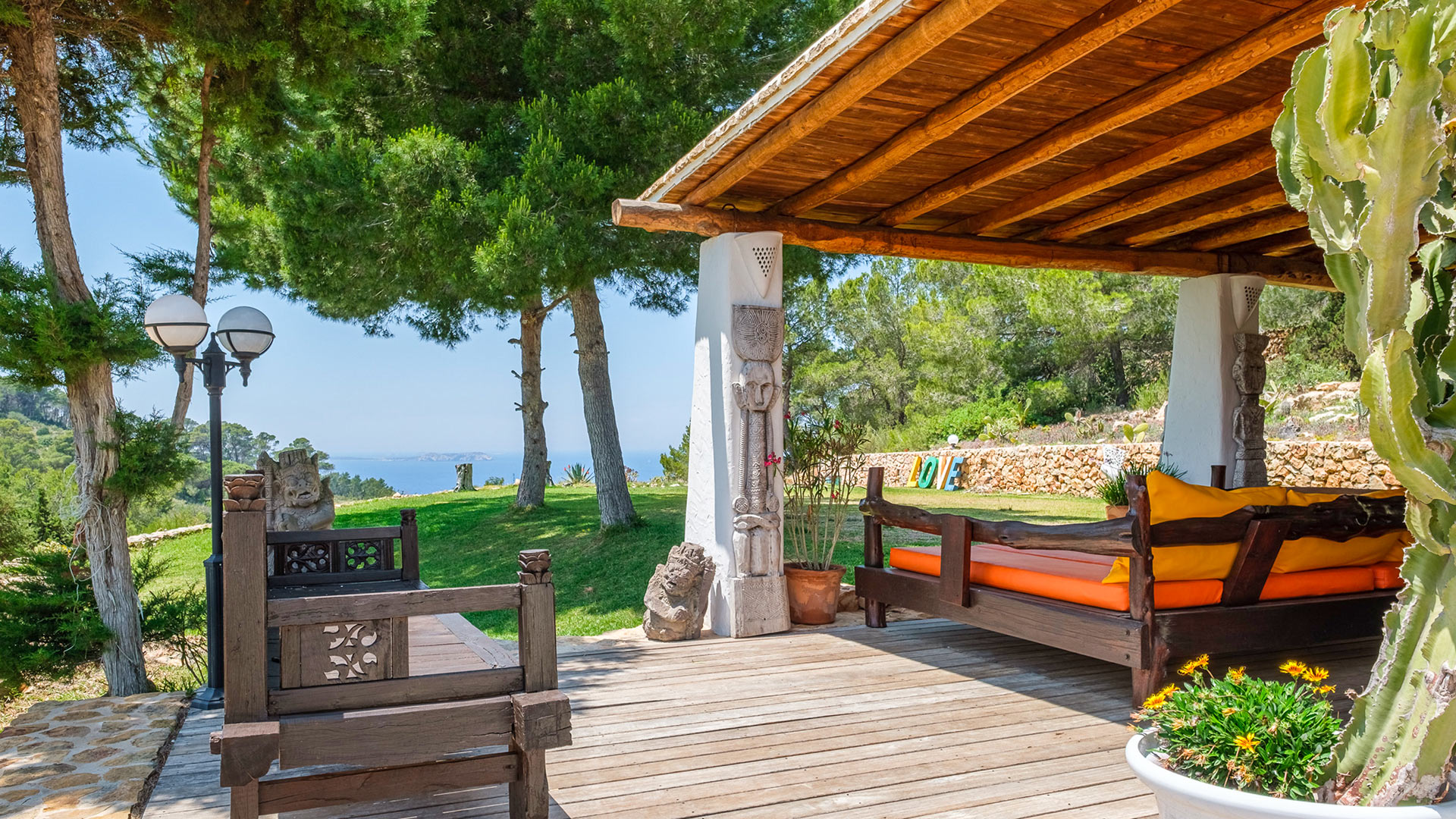 Can Besora — Cala Salada