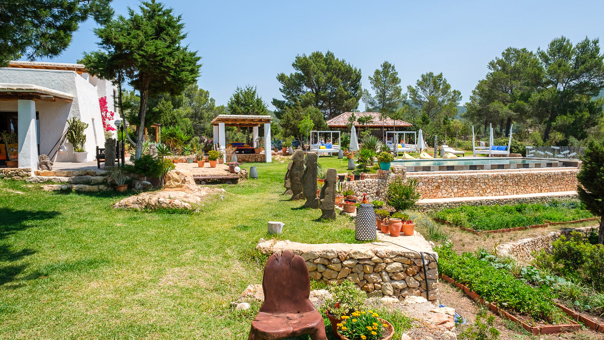 Can Besora — Cala Salada