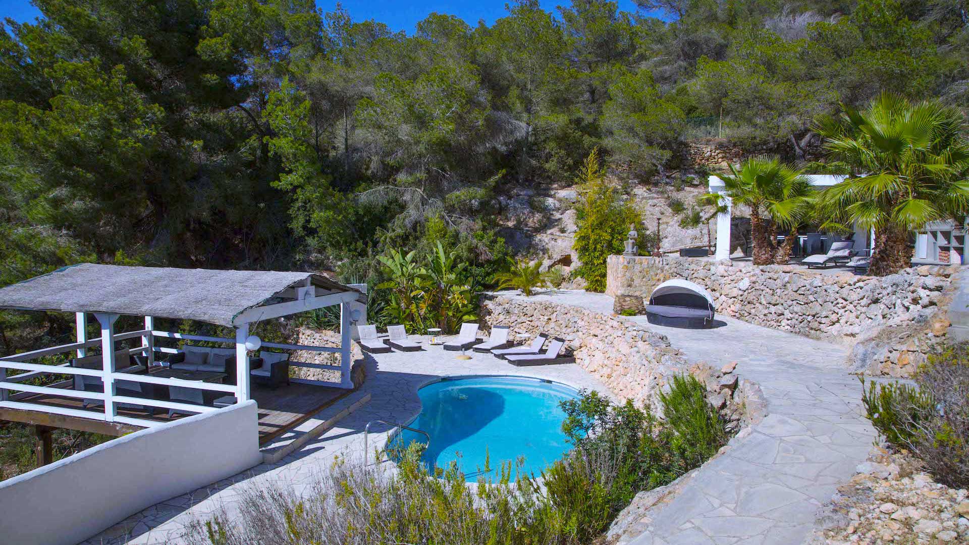 White Window — Cala d'Hort