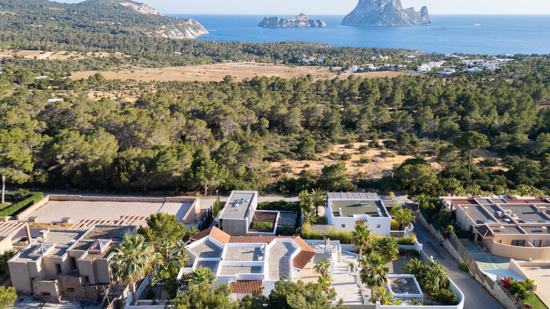 White Pink — Cala Carbo