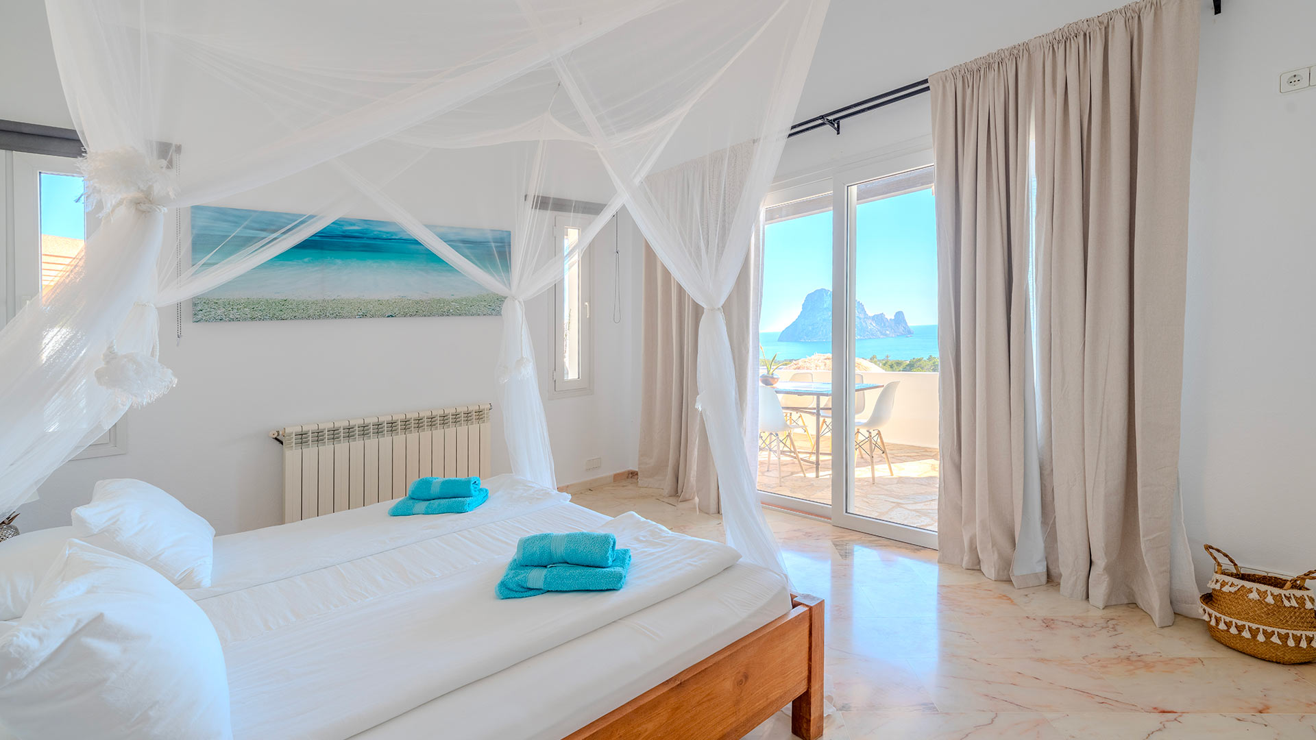 White Pink — Cala Carbo