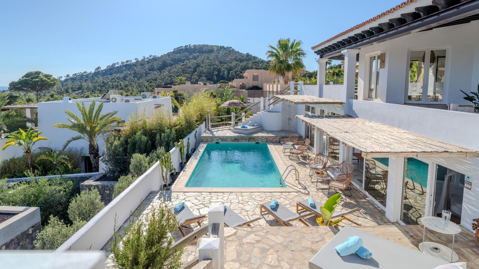 White Pink — Cala Carbo