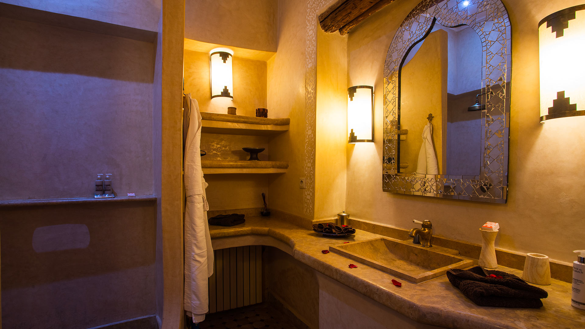 Riad Hizad - Image 34