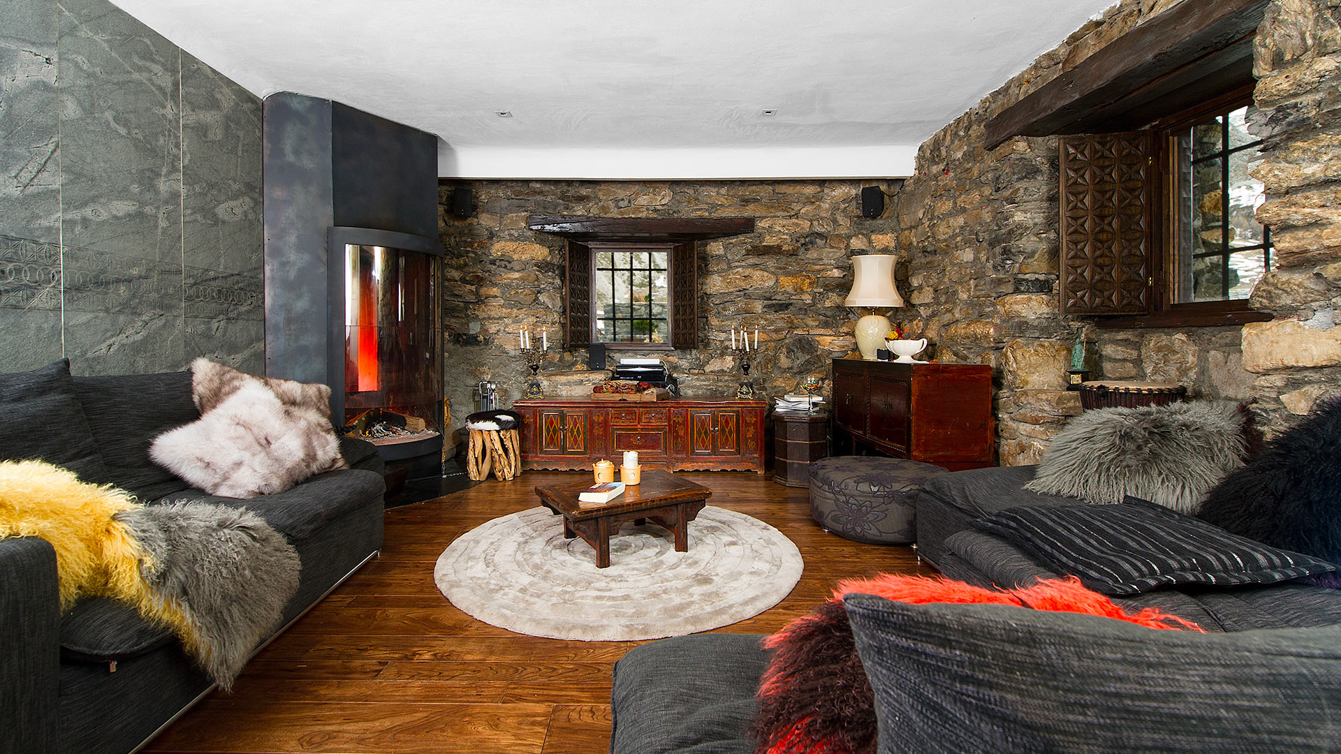 Chalet Fleur de Lys - Image 2
