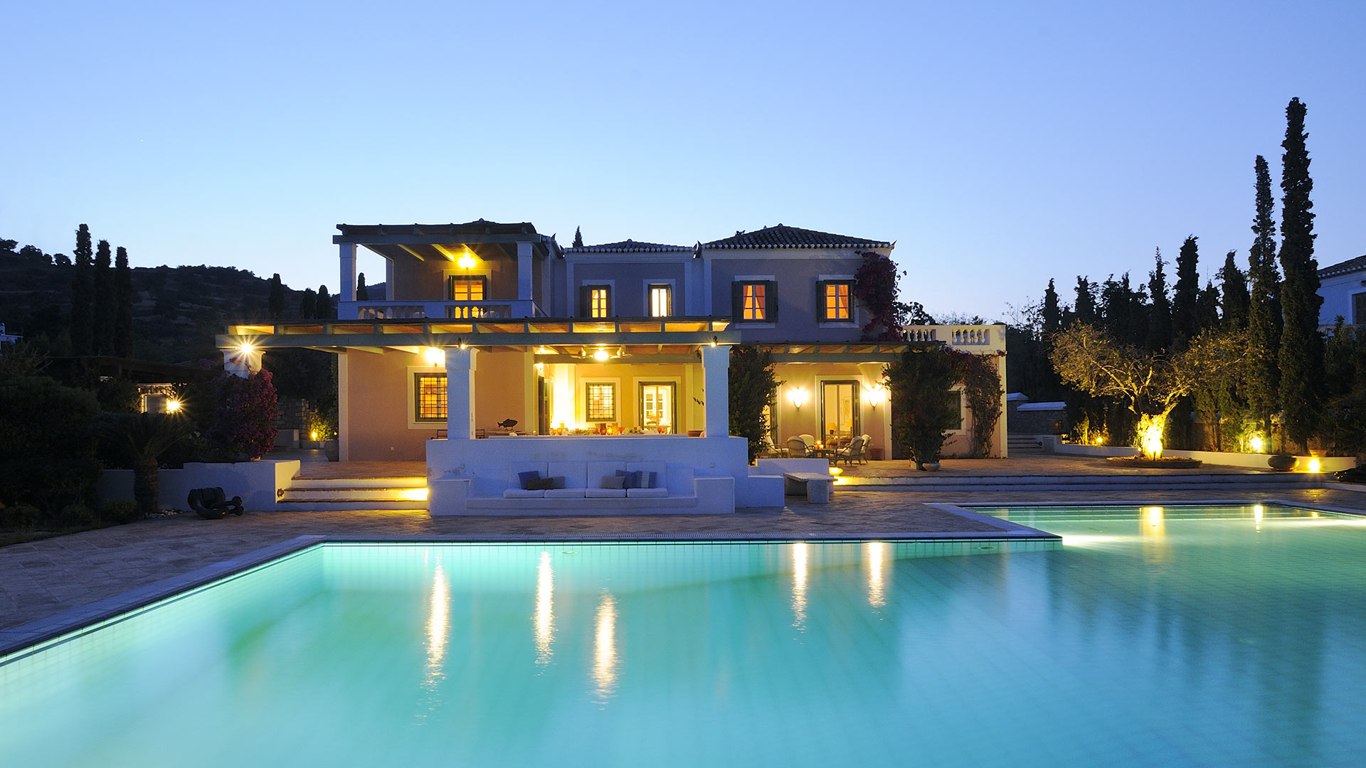 Villa Press - Villa rental in Saronic Islands, Spetses | Villanovo