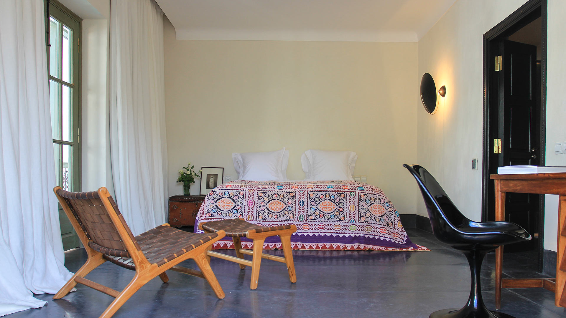 Riad Mena - Image 27