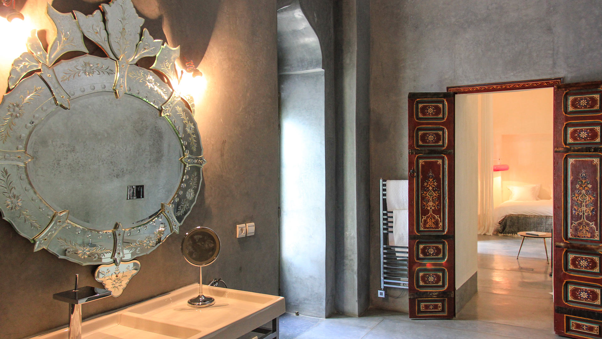 Riad Mena - Image 26