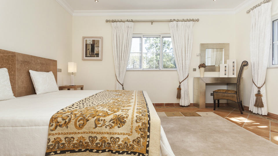 44+ Nazeki - Citrine  Villa Pics
