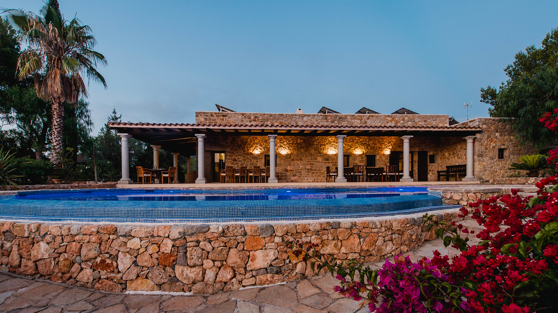 Can Coll Sa Creu — San José