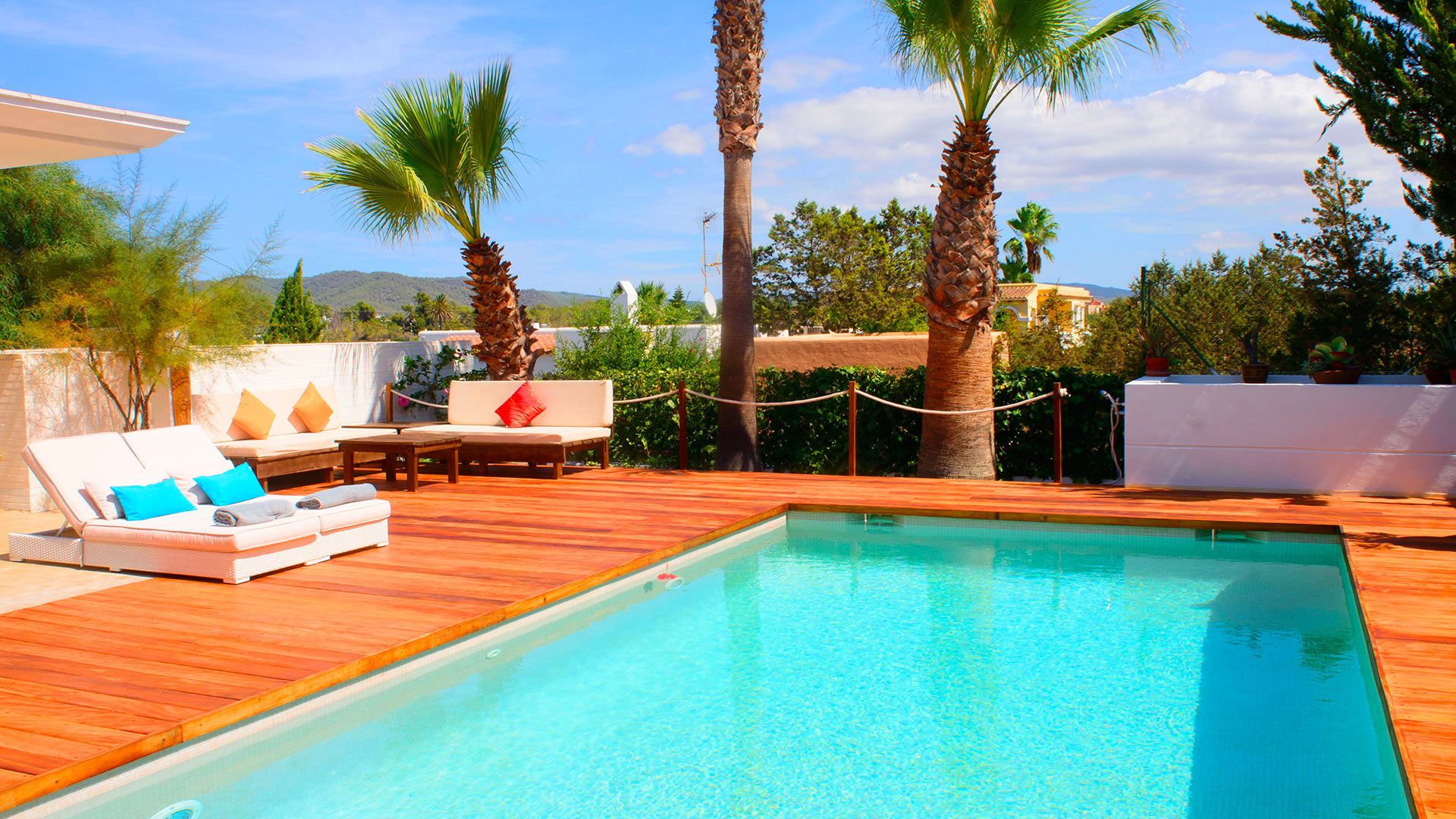 Villa Torrent bay — San Agustin