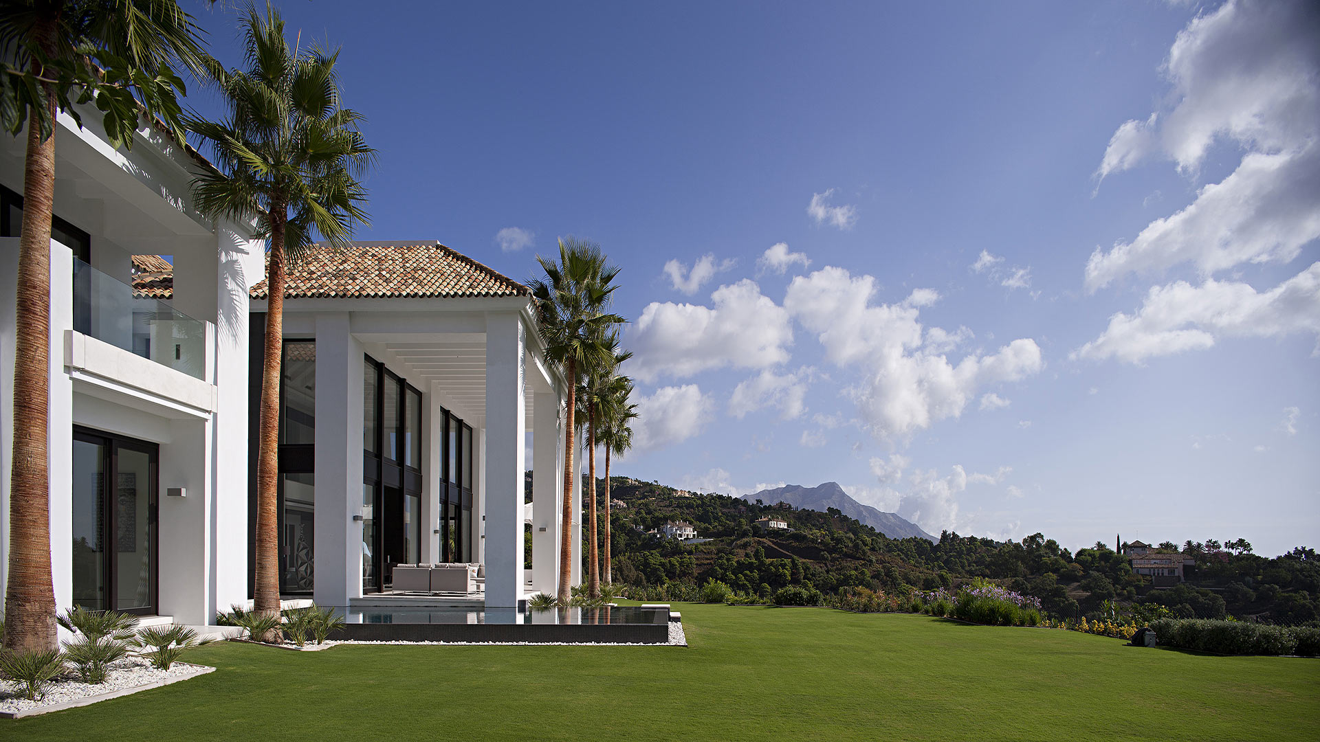 Villa Palo Alto Villa Rental In Andalusia La Zagaleta Villanovo