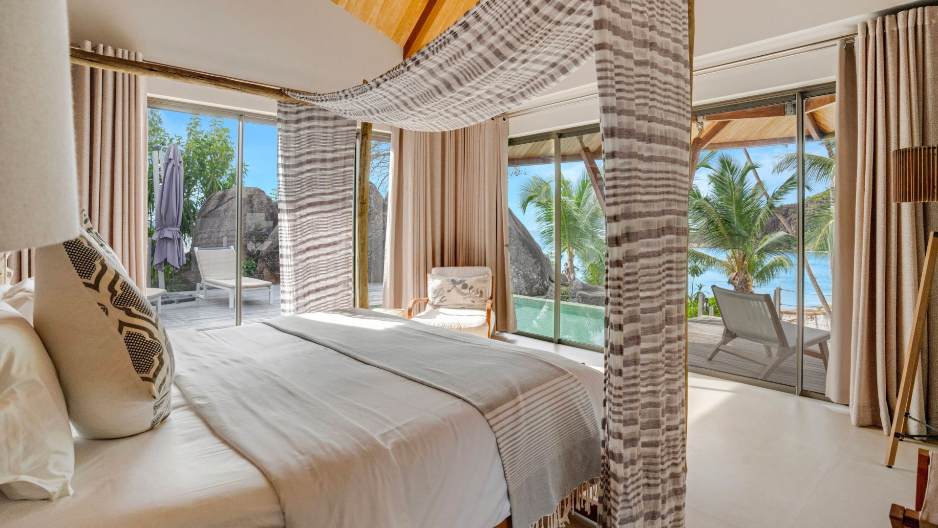 Beach Villa Praslin - Image 18
