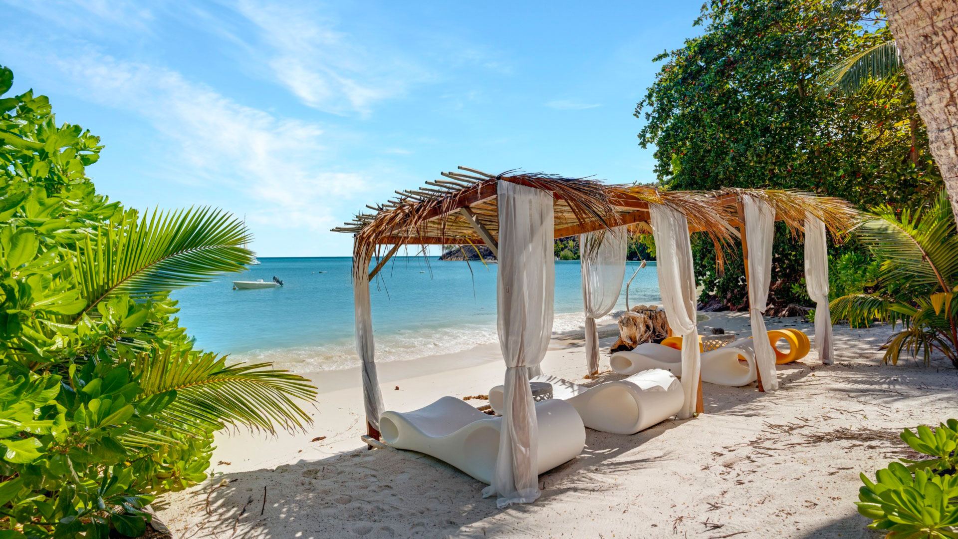 Beach Villa Praslin - Image 4