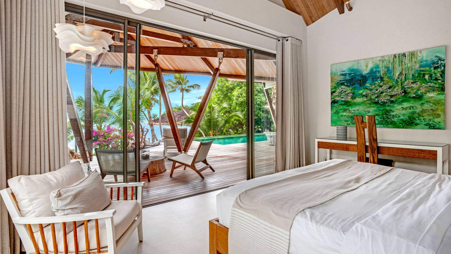 Beach Villa Praslin - Image 13