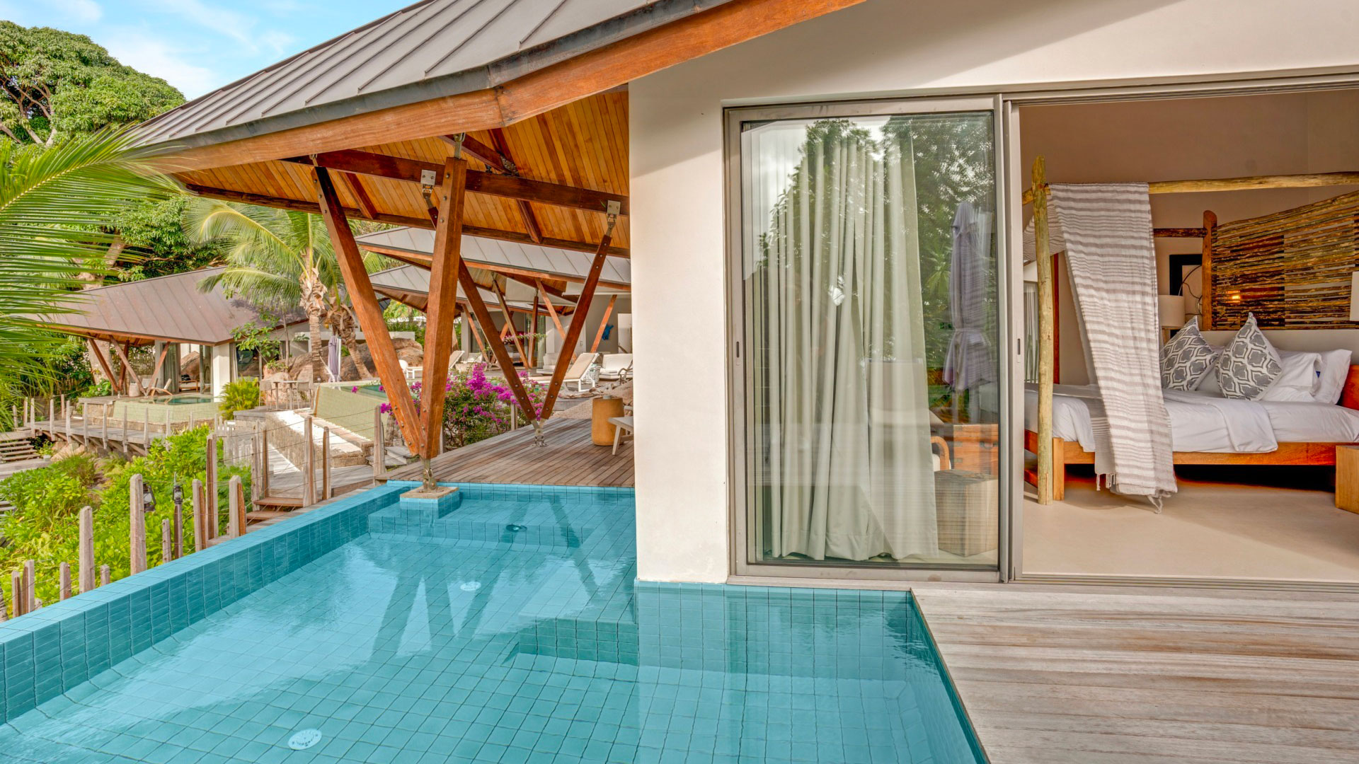 Beach Villa Praslin - Image 19