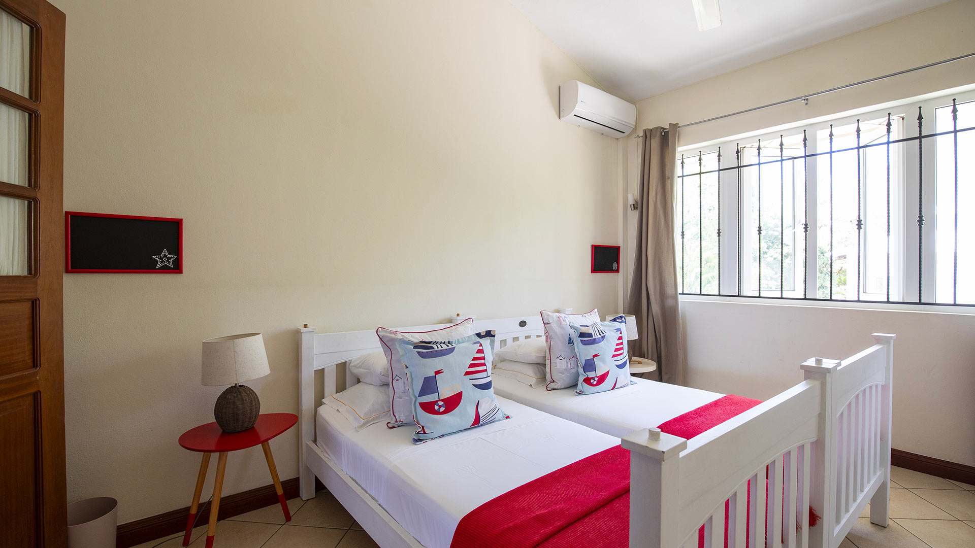 Villa Turquoise - Image 36