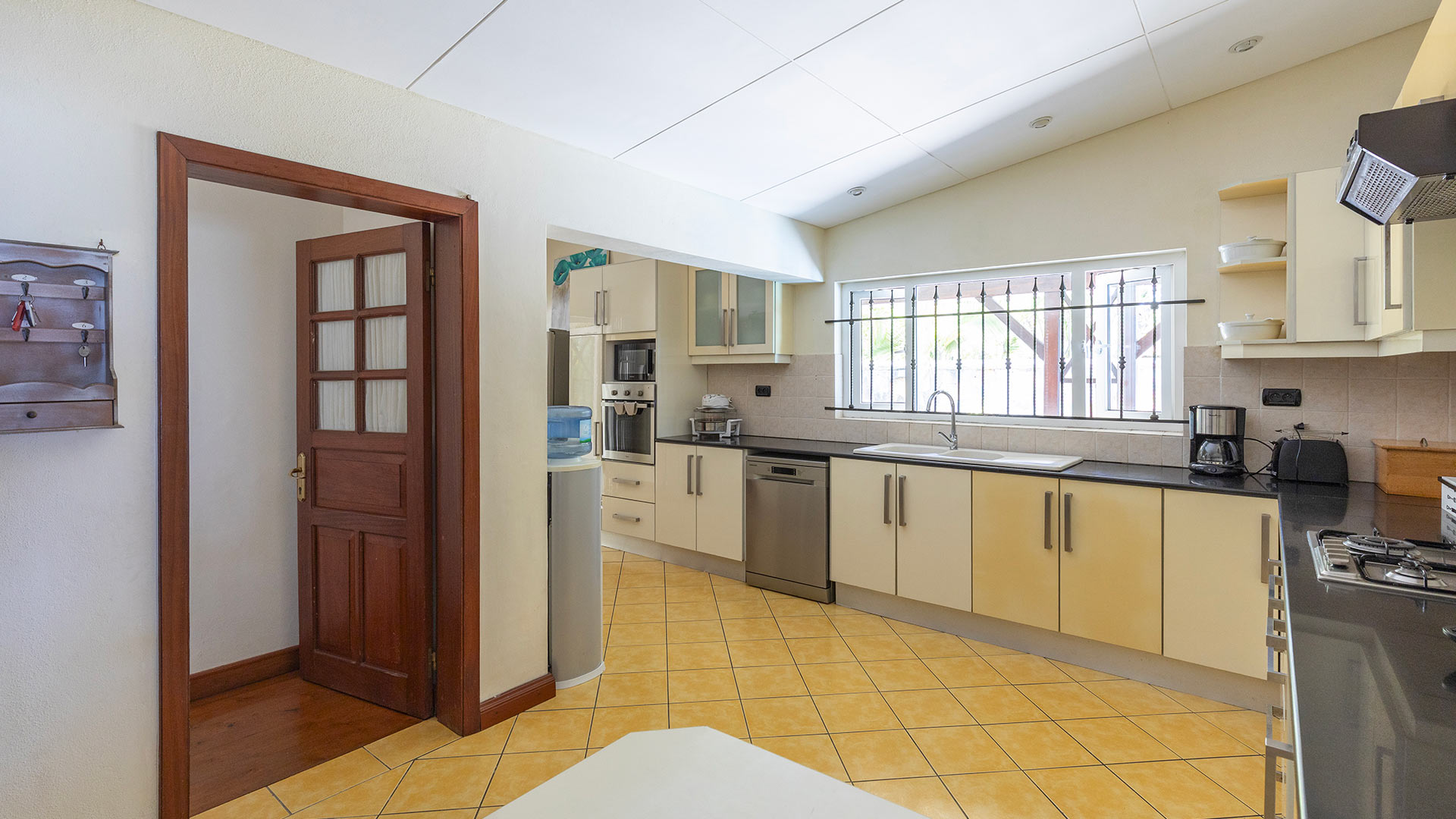Villa Turquoise - Image 23