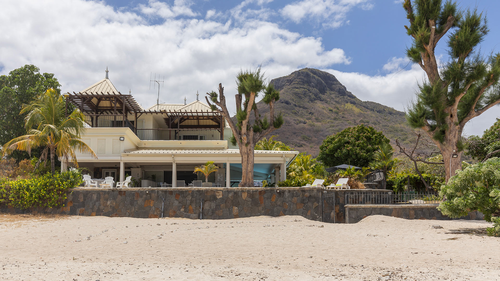 Villa Turquoise - Image 41