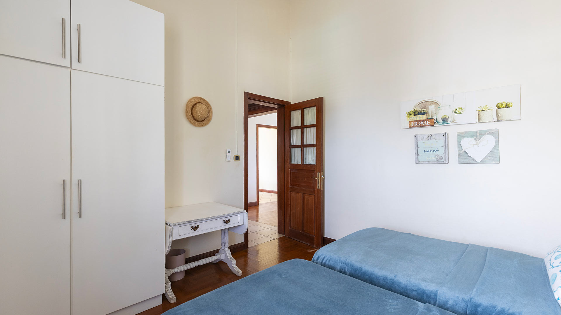 Villa Turquoise - Image 33